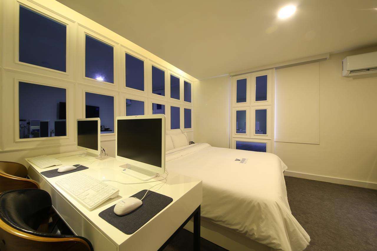 Winner Hotel Jeonju Exterior foto